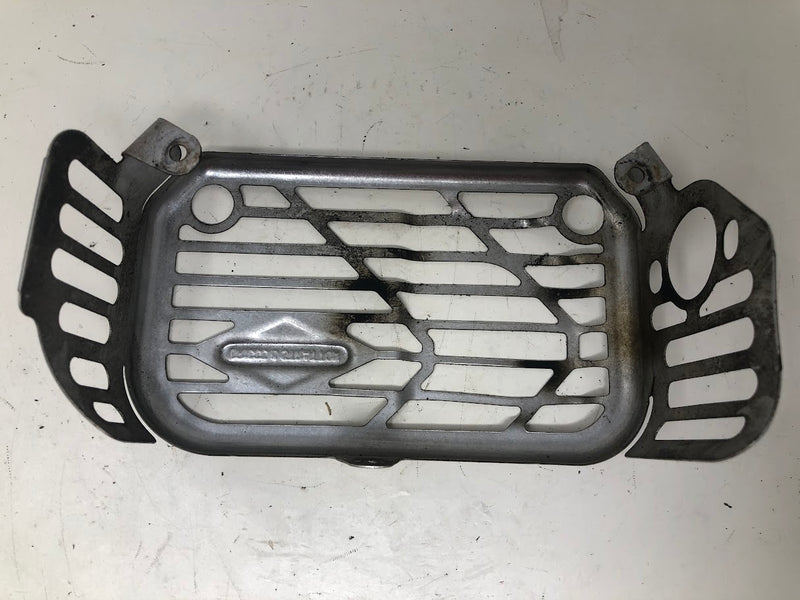 593411 Briggs & Stratton Muffler + Guard