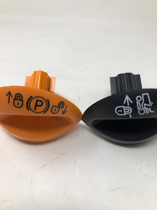 GX20189 John Deere Parking Brake & Cruise Control Knobs