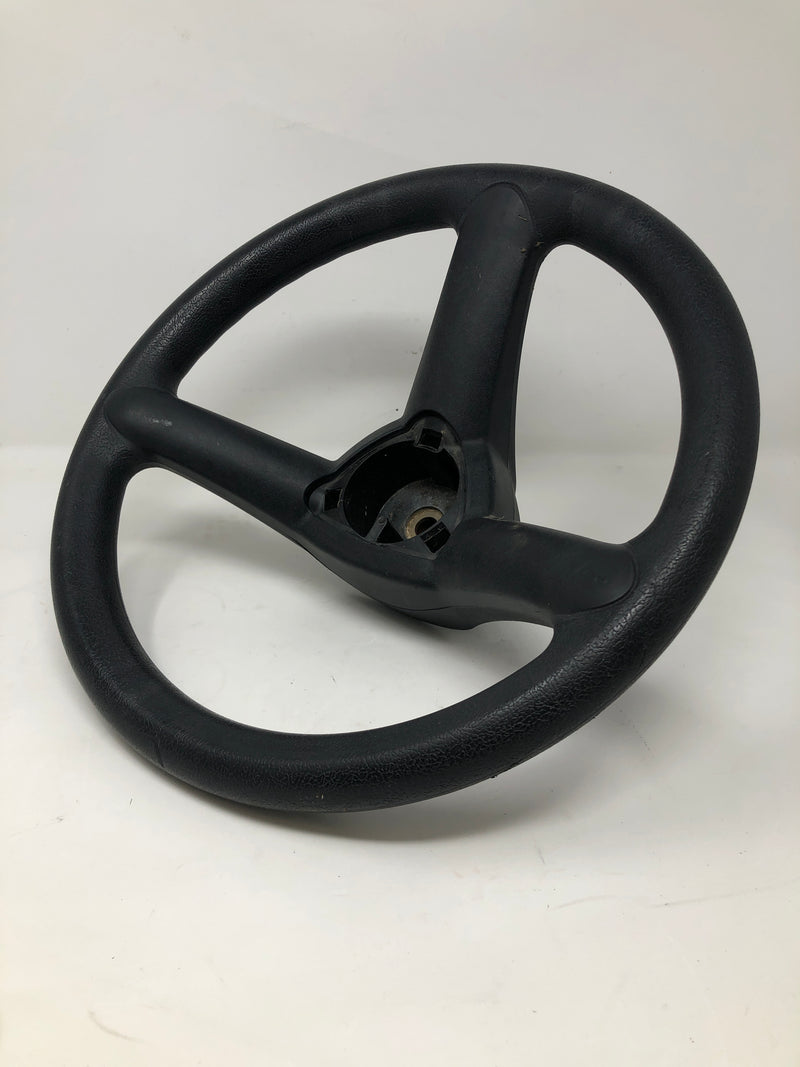 GY22528 / GX26490 John Deere Steering Wheel with Cap from D105 100 Series Tractor PC11755