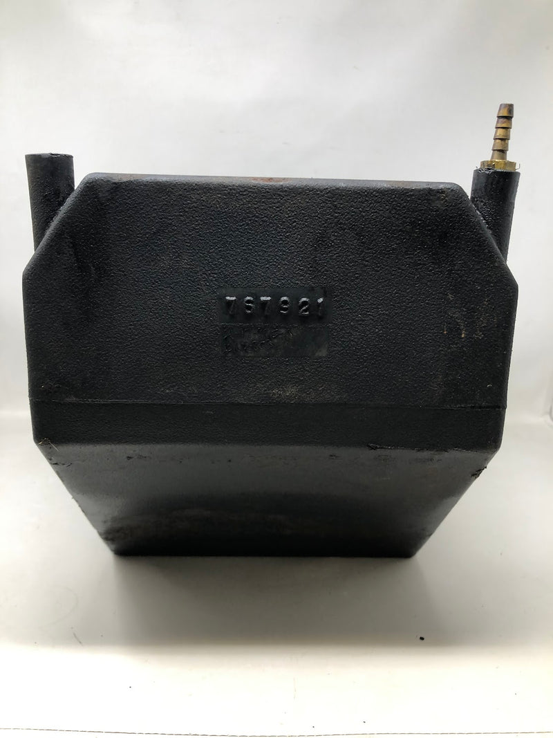 767921 Hustler Shortcut Fuel Tank