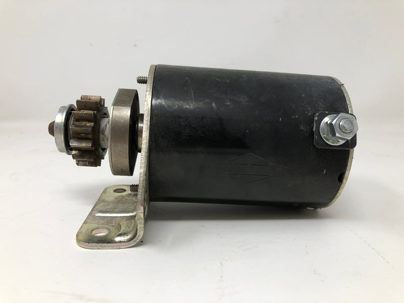 593934 Briggs and Stratton Starter Motor from D110 100 Series Tractor
