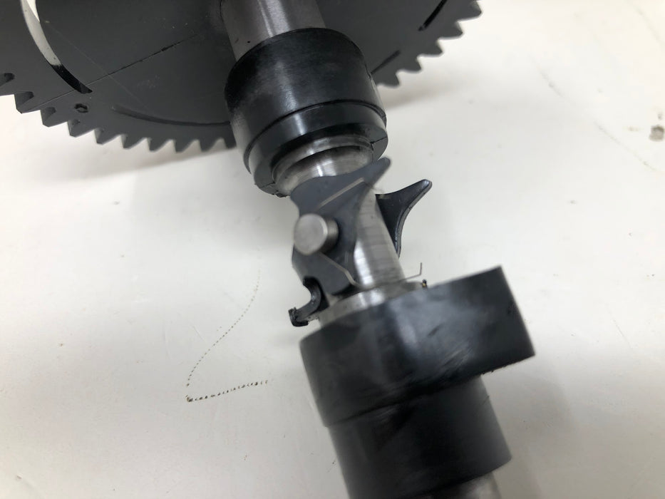 694039 Briggs & Stratton Camshaft