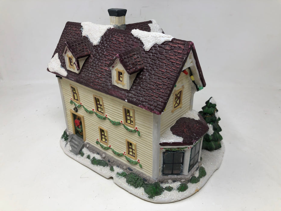2007 Country House St Nicholas Square Village Collection