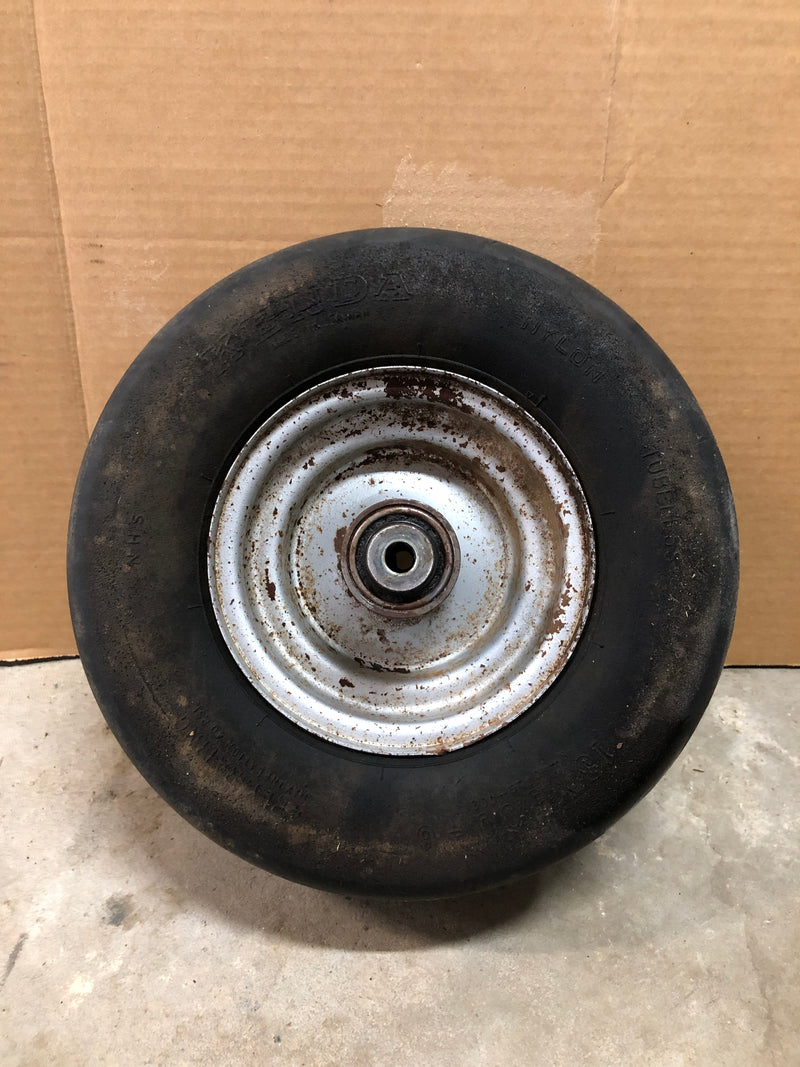 1734013 Wheel and Tire from Simplicity Zero Turn