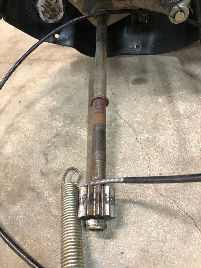 UC15054 John Deere Instrument, Shaft, and Steering Wheel Assembly from D110 100 Series Mower