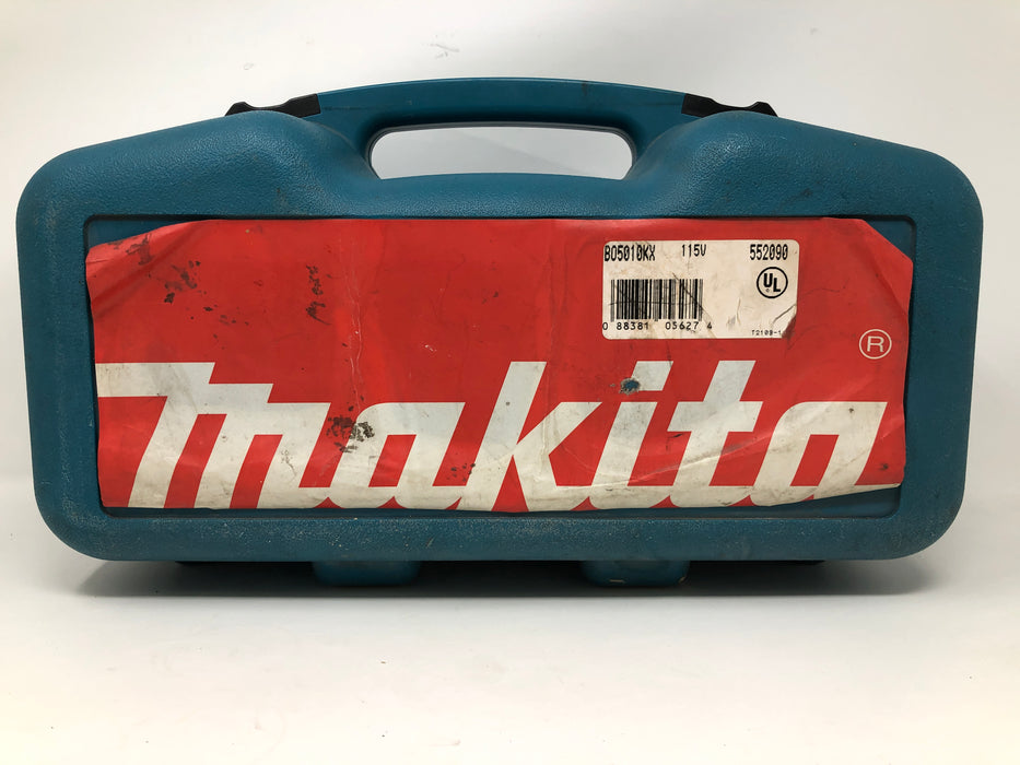 B05010 Makita 5" Random Orbit Sander with Case