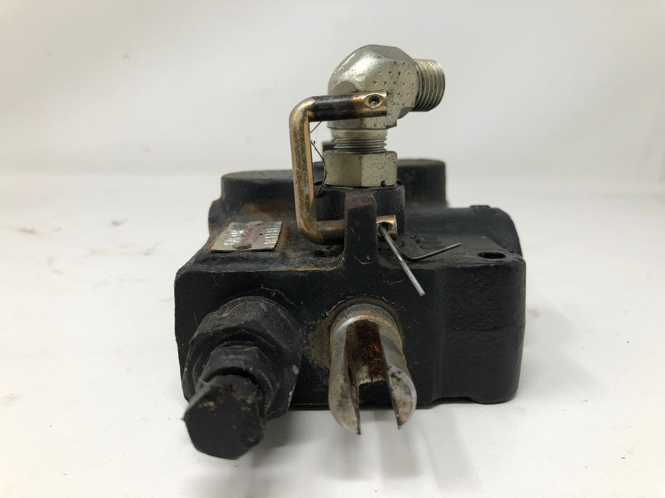 AM117342 John Deere 320 Pressure Relief Valve