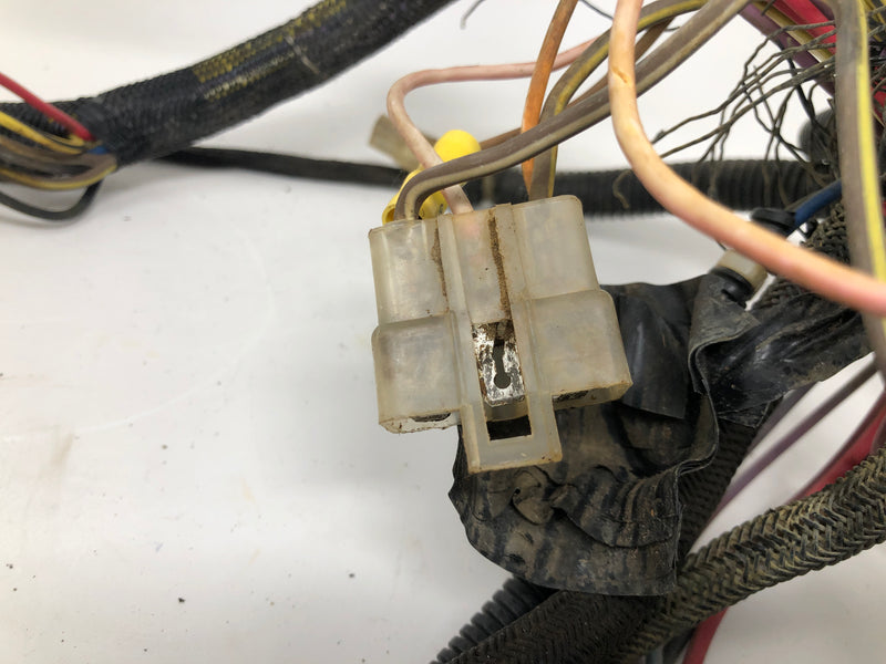 STSS498S John Deere 320 Wiring Harness From John Deere 320 Hydraulic Lift Tractor