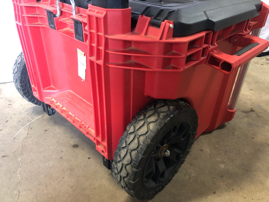 48-22-8426 Milwaukee PACKOUT Rolling Tool Box (Used)
