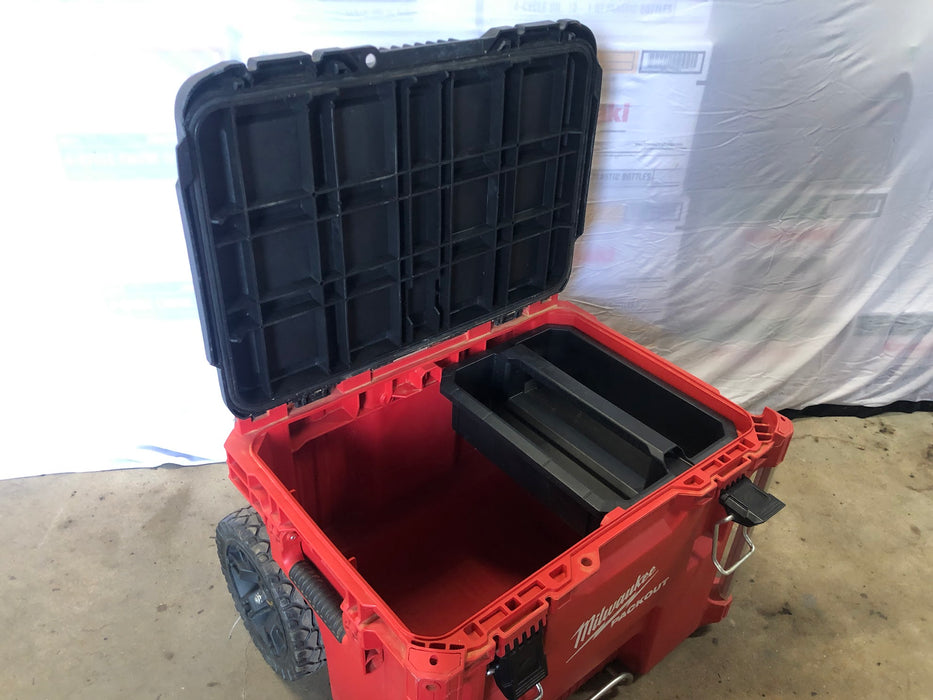 48-22-8426 Milwaukee PACKOUT Rolling Tool Box (Used)