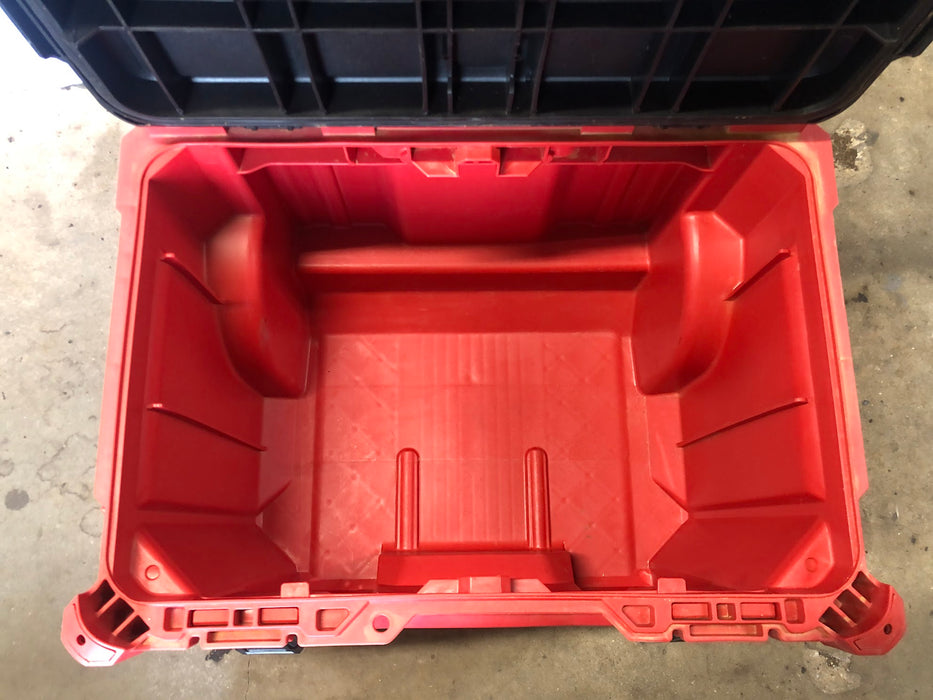 48-22-8426 Milwaukee PACKOUT Rolling Tool Box (Used)