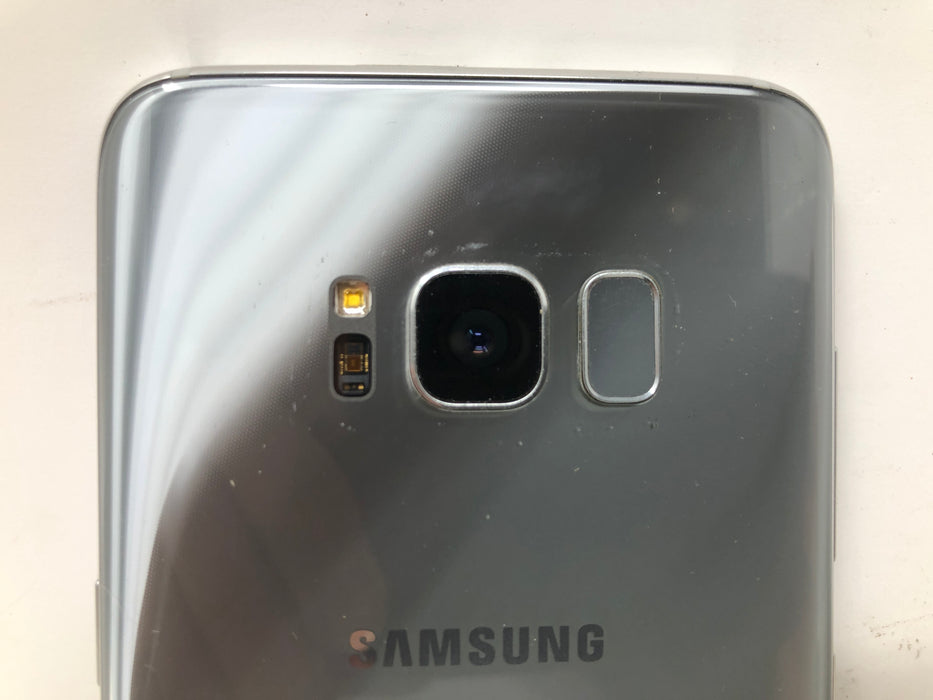 G950U Samsung Galaxy S8 Phone Locked (AT&T) with Quad Lock Case