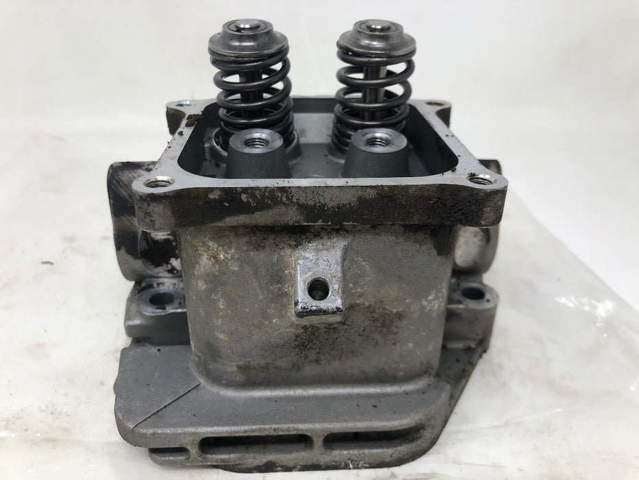 37389 Tecumseh Cylinder Head & Rocker Arm Cover