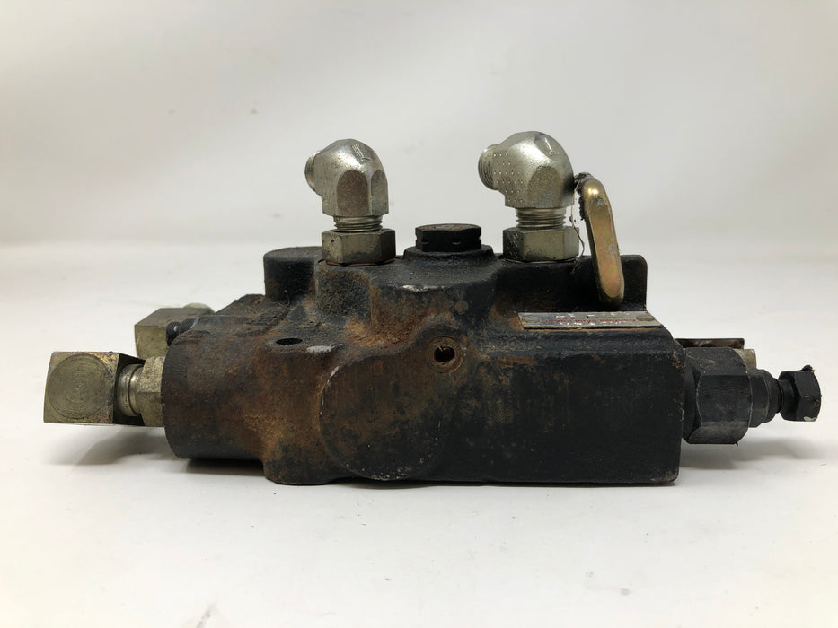 AM117342 John Deere 320 Pressure Relief Valve