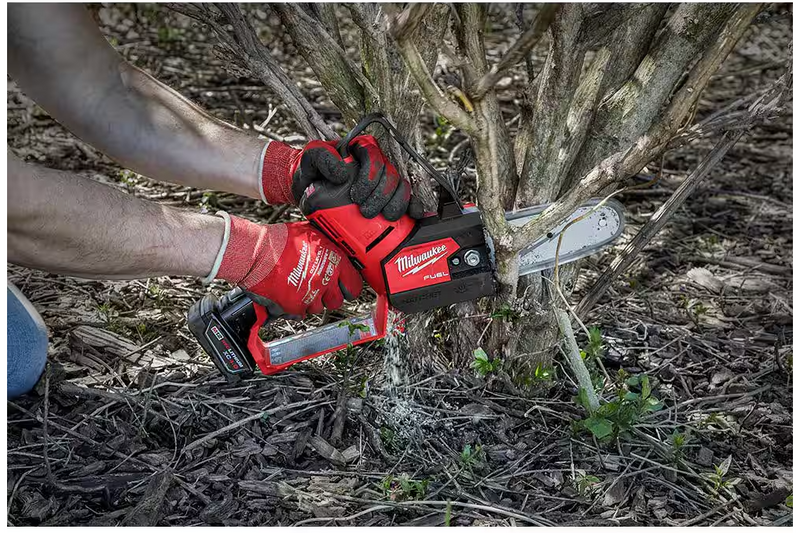 2527-21 Milwaukee M12 Fuel Hatchet 6" Pruning Saw Kit