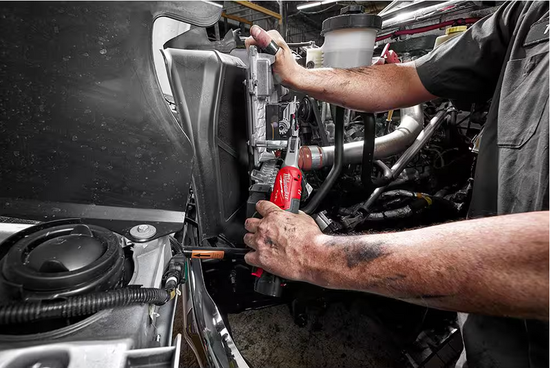 3053-21 Milwaukee M12 Fuel 3/8" High Speed Ratchet Kit