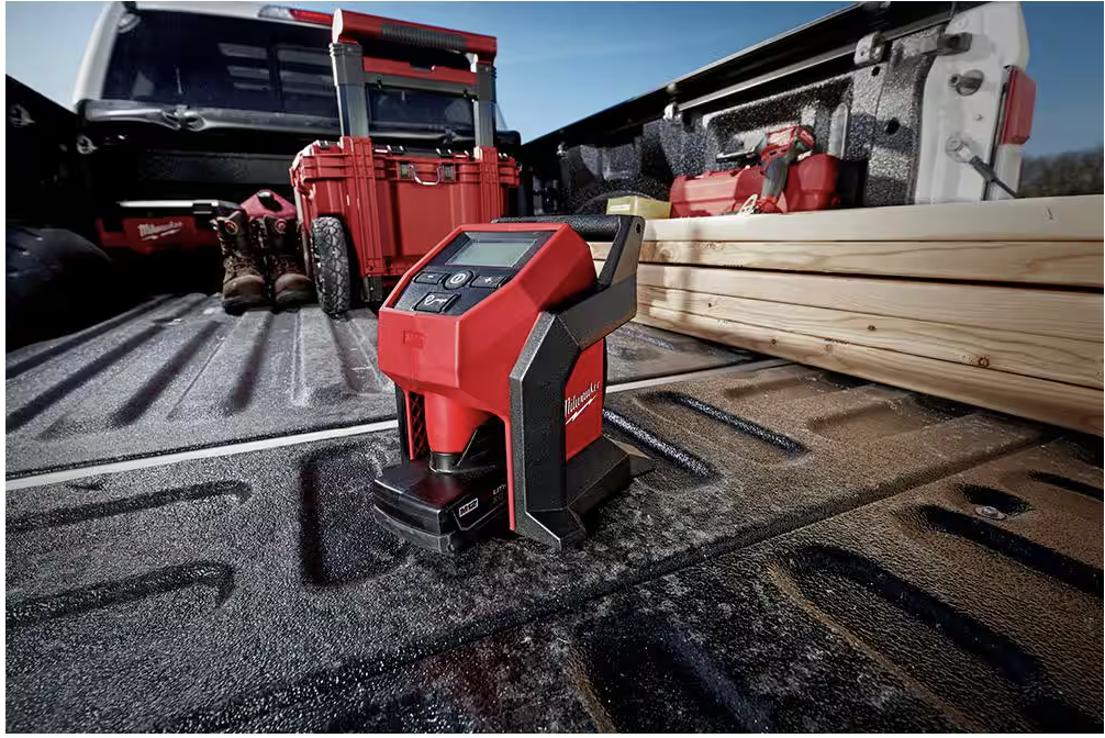 2475-20 Milwaukee M12 Portable Inflator (Tool Only)