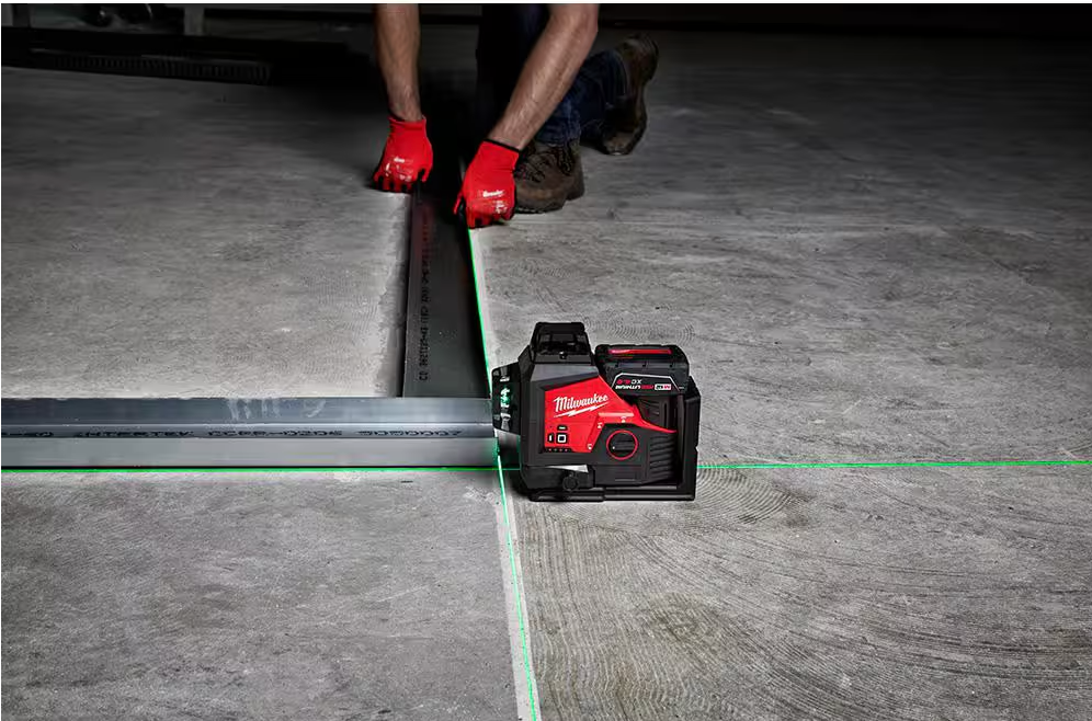 3632-21 Milwaukee M12 250FT 3-Plane  Laser Level Kit