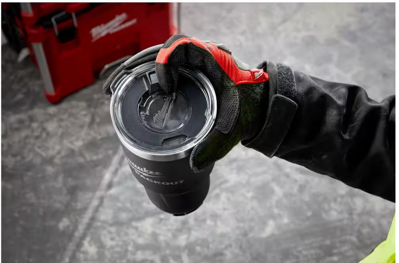 48-22-8393B Milwaukee PACKOUT 30oz Tumbler - Black