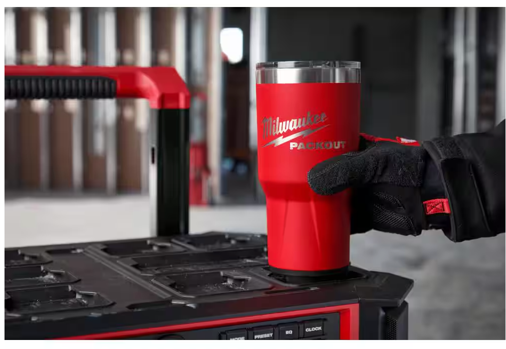 48-22-8393R Milwaukee PACKOUT 30oz Tumbler - Red