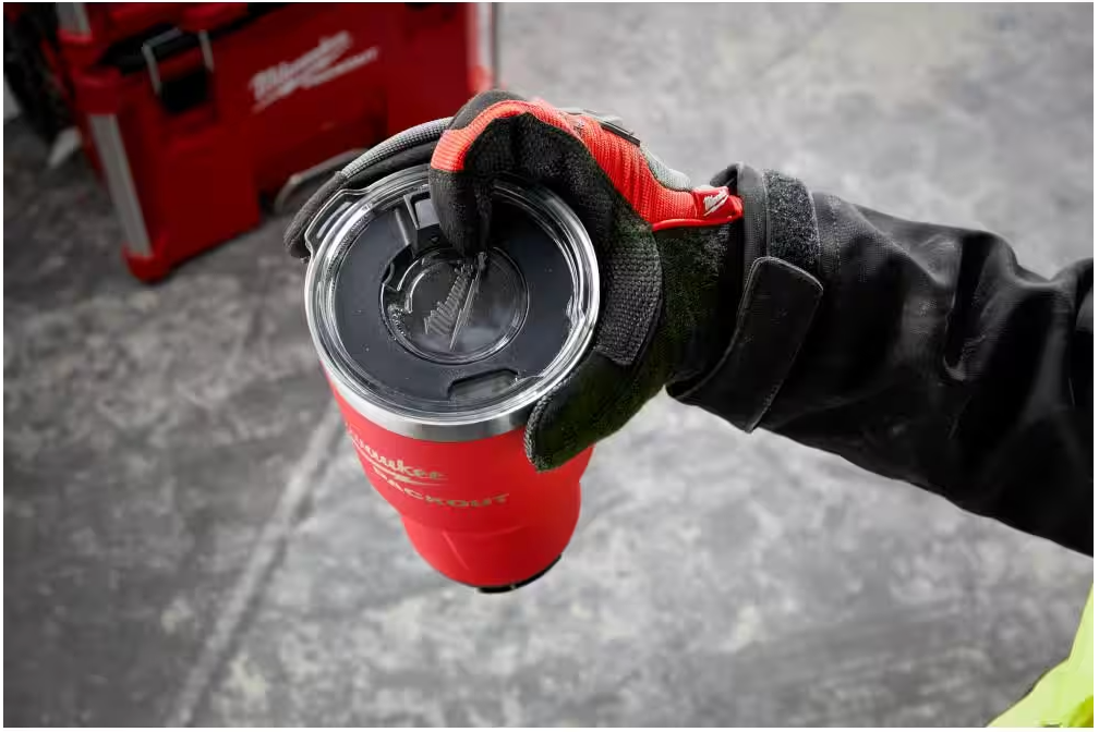 48-22-8393R Milwaukee PACKOUT 30oz Tumbler - Red
