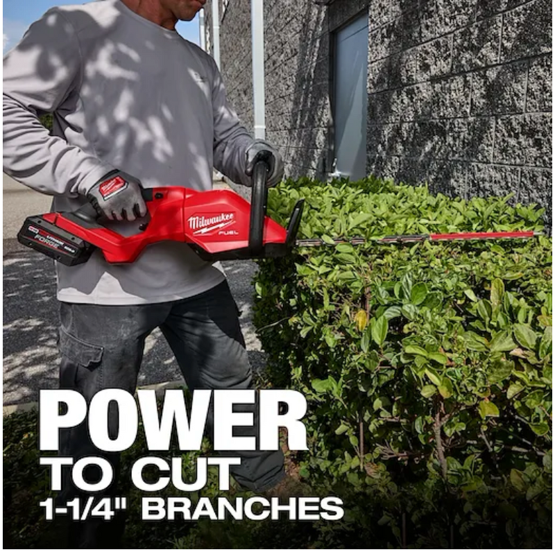 3033-20 Milwaukee M18 Fuel 24" Hedge Trimmer