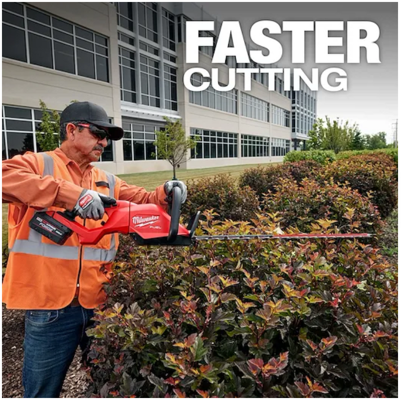 3033-20 Milwaukee M18 Fuel 24" Hedge Trimmer
