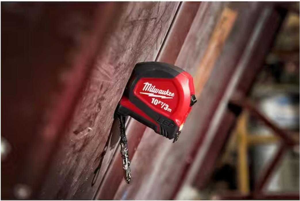 48-22-6601 Milwaukee 10ft / 3m Keychain Tape Measure with LED