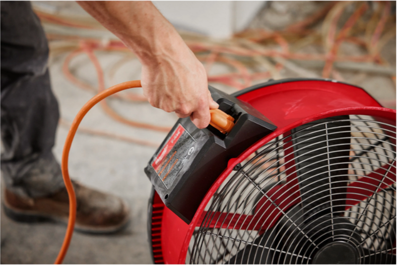 0821-20 Milwaukee M18 Brushless 18" Fan