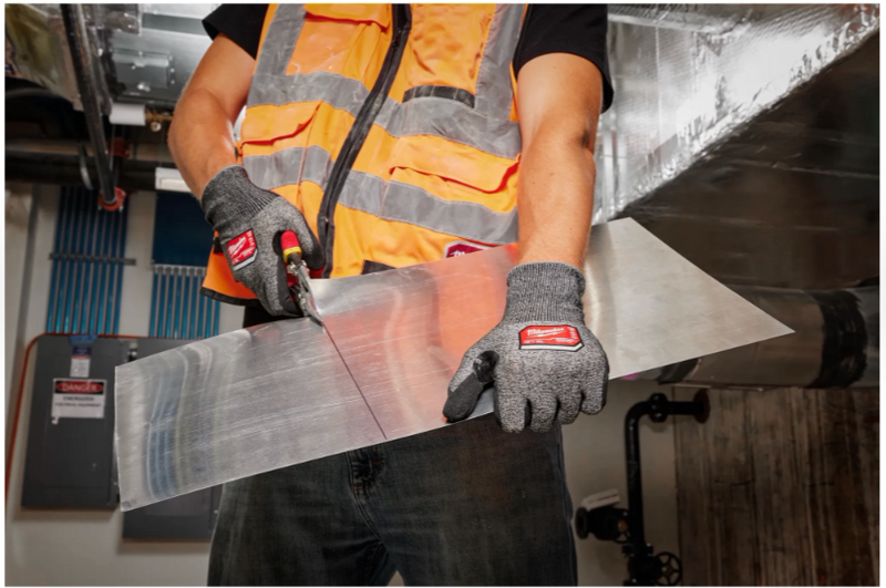 48-73-7143 Milwaukee Cut Level 4 High-Dexterity Nitrile Dipped Gloves (XL)