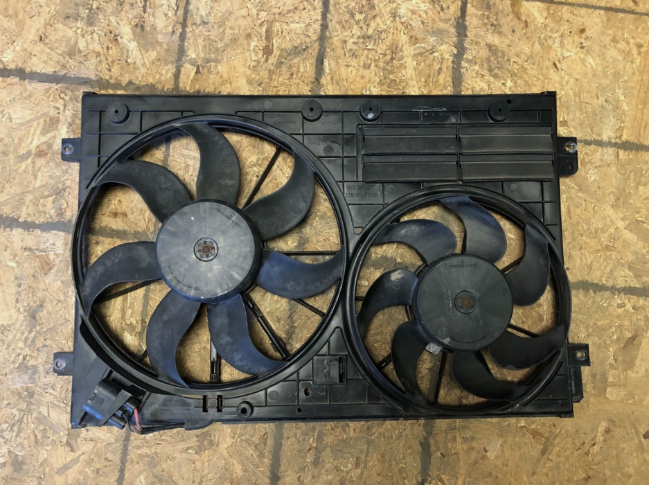 2010 VW EOS 2.0 TSI Parts Lot