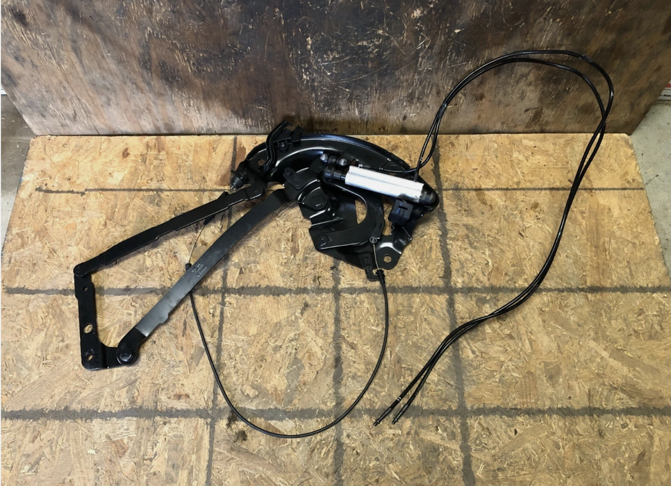 2010 VW EOS 2.0 TSI Parts Lot