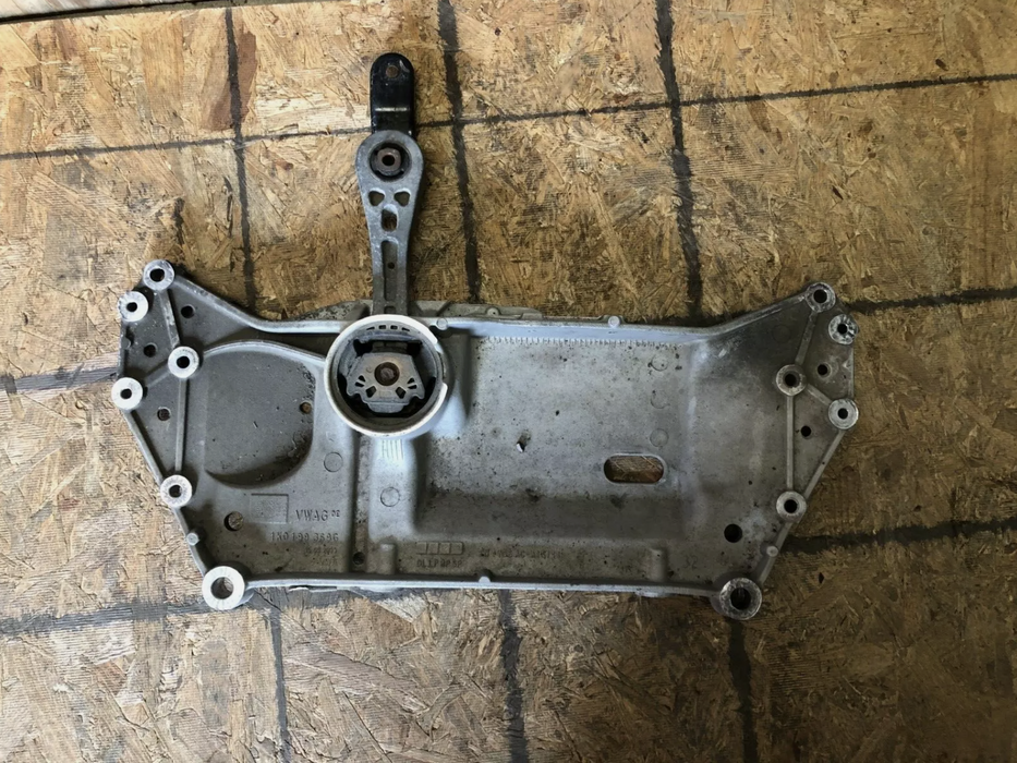 2010 VW EOS 2.0 TSI Parts Lot