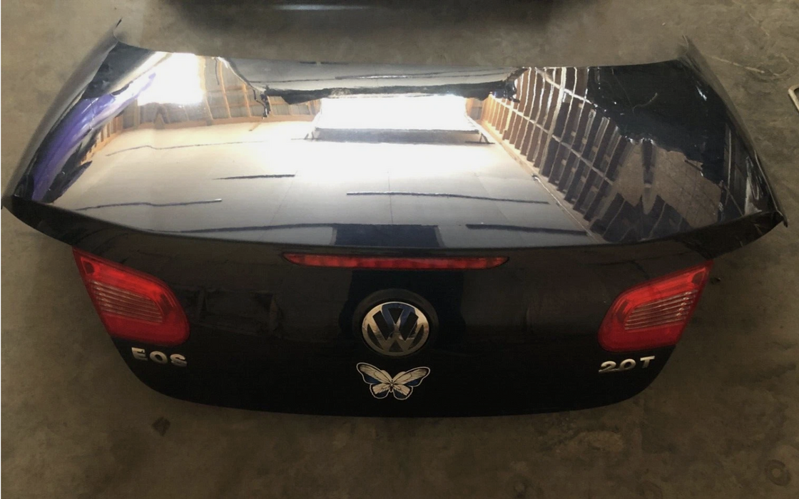 2010 VW EOS 2.0 TSI Parts Lot