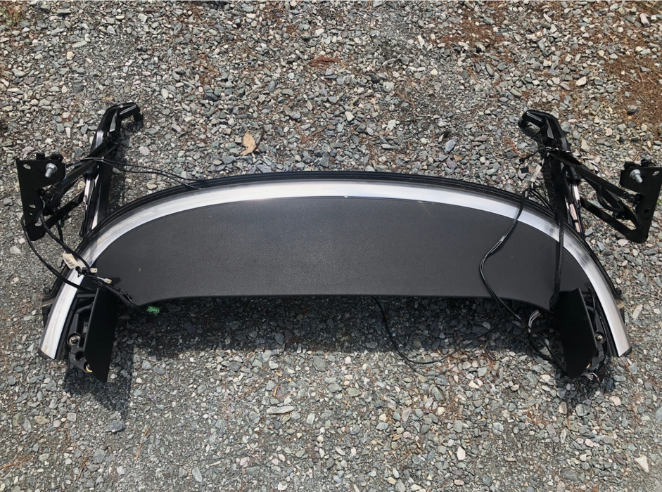 2010 VW EOS 2.0 TSI Parts Lot