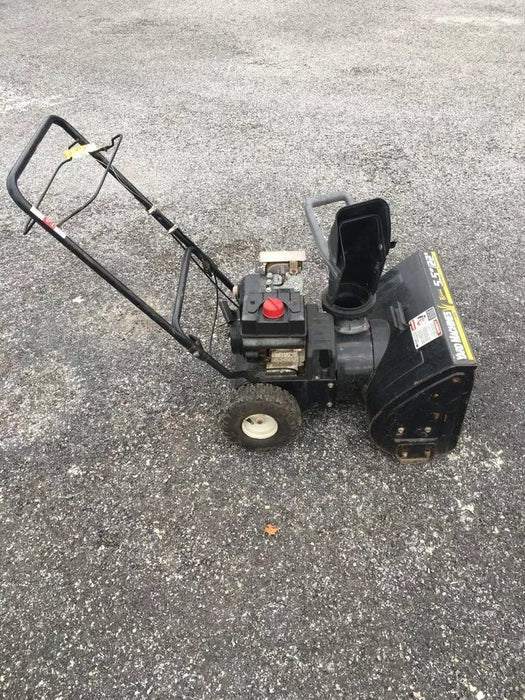 MTD Yard Machines 31A-3BAD729 22'' Two Stage Snow Blower