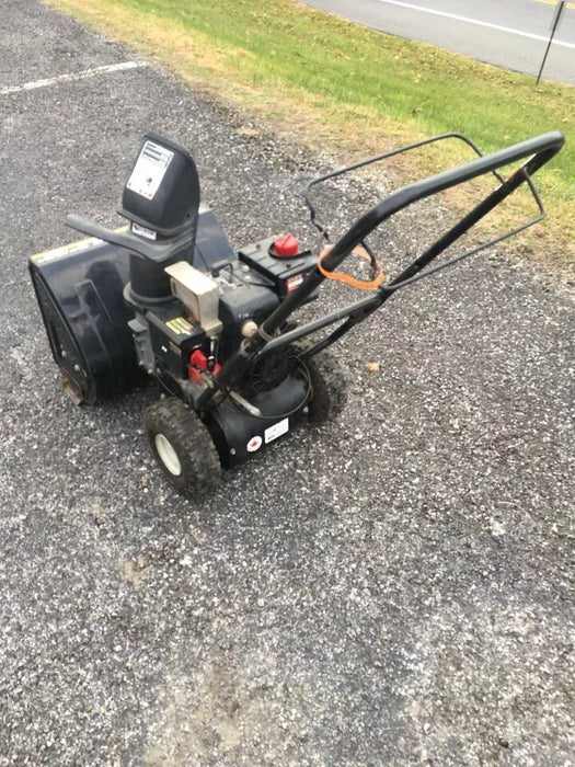 MTD Yard Machines 31A-3BAD729 22'' Two Stage Snow Blower