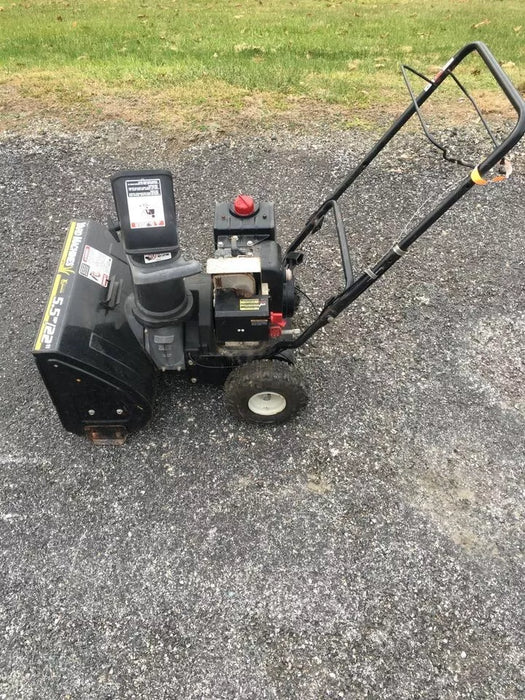 MTD Yard Machines 31A-3BAD729 22'' Two Stage Snow Blower